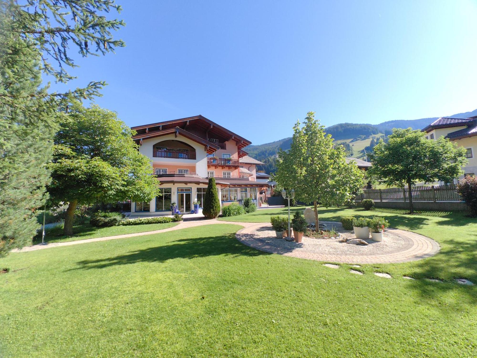 Vital- & Familienhotel Angerwirt Kleinarl Exterior photo